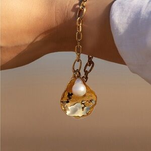 Monica Vinader Nura Shell Pendant Charm